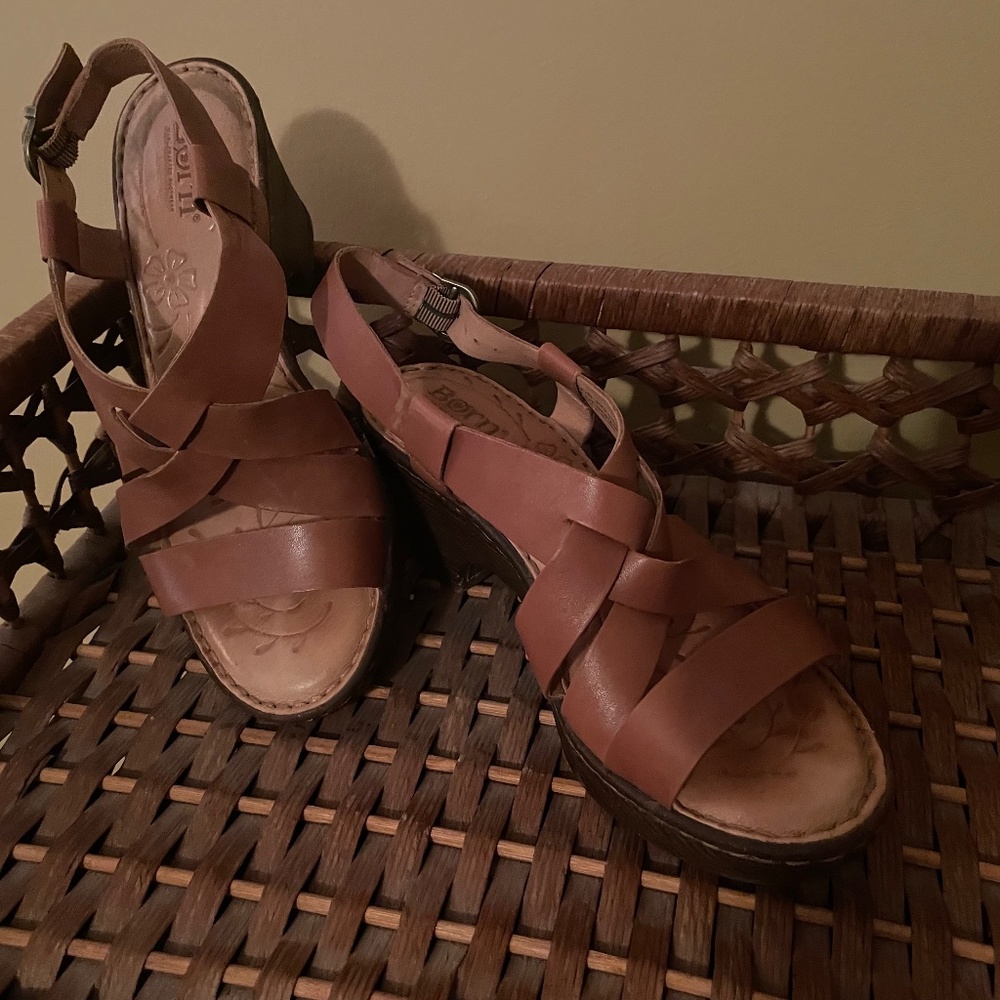 BORN Sandals